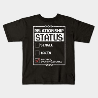 Relationship Status Video Games Funny Gaming Lover Controller Gamer Kids T-Shirt